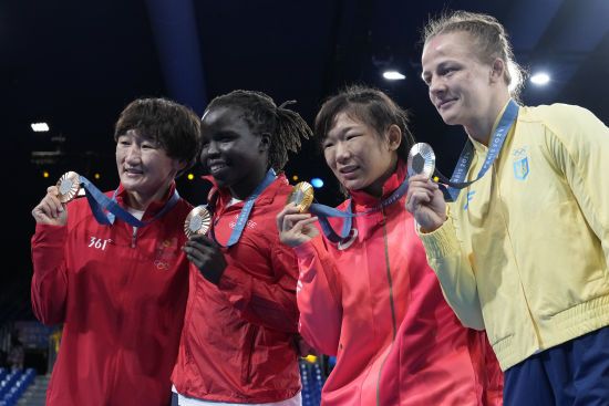 Олімпіада-2024: усі медалісти за 10 серпня