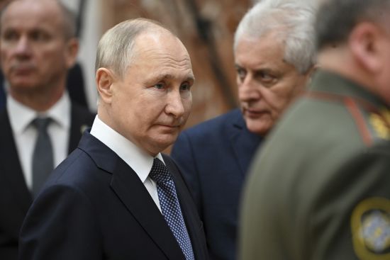 Путін їде до країни, де його можуть арештувати за орденом МКС: що на це кажуть у Кремлі