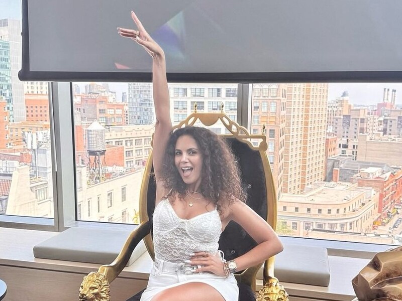 Каменських на "чесному" фото показала, який вигляд має вранці без макіяжу