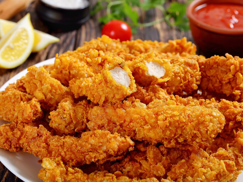 Занурте це в солону воду. Секрет ніжних та хрустких курячих стріпсів "із KFC". Відео