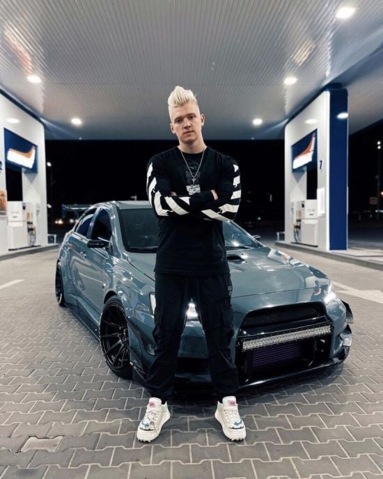 Не сплатив понад 200 мільйонів податків: БЕБ повідомило про підозру скандальному блогеру Слобоженку