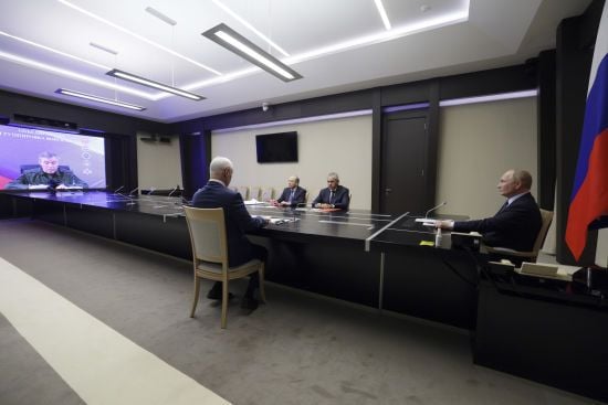 Путін нічого не контролює: голова оборонного комітету Бундестагу оцінив Курську операцію