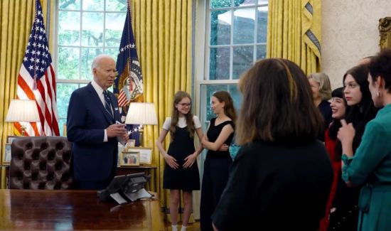 Обмін в'язнями між Росією та Заходом: у Байдена показали перші розмови зі звільненими (відео)