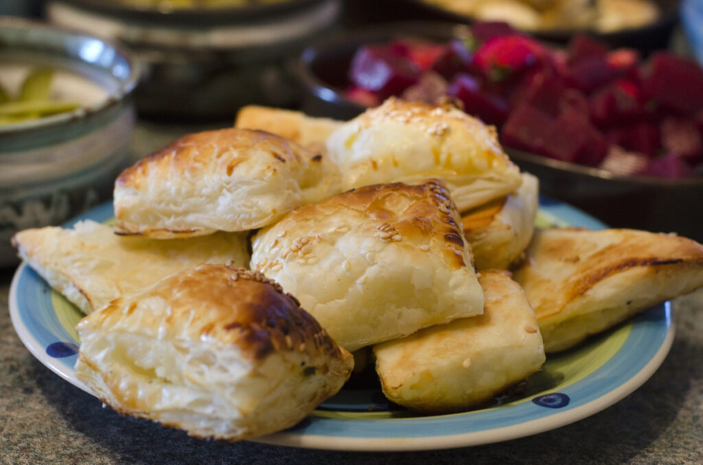 "Смачно та швидко". Приготуйте тарт із беконом і моцарелою