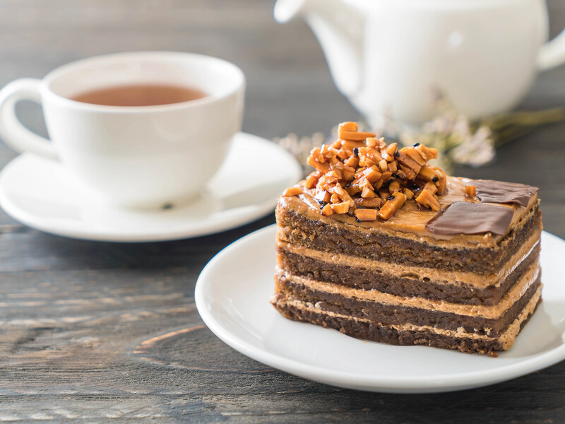 Карамельний торт "Іриска" на медових коржах. Легкий рецепт за 30 хвилин