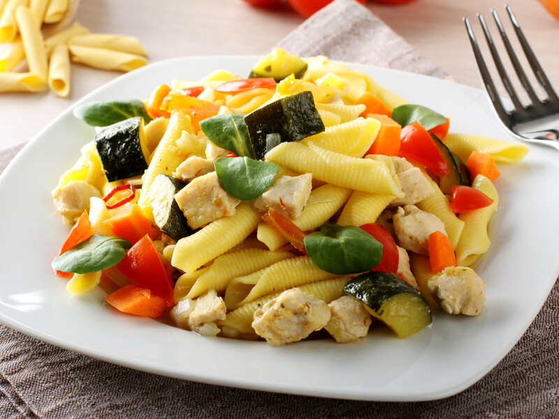 "Не бачив ще простіше й смачніше способу приготувати вечерю чи обід". Додайте це до макаронів "Не бачив ще простіше й смачніше способу приготувати вечерю чи обід". Додайте це до макаронів