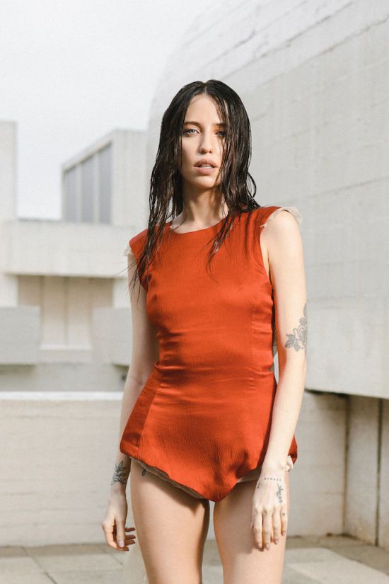 Надя Дорофєєва відповіла на звинувачення в плагіаті образу відомої співачки