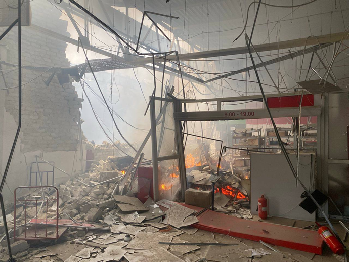 Росіяни зруйнували відділення "Нової пошти" у Костянтинівці