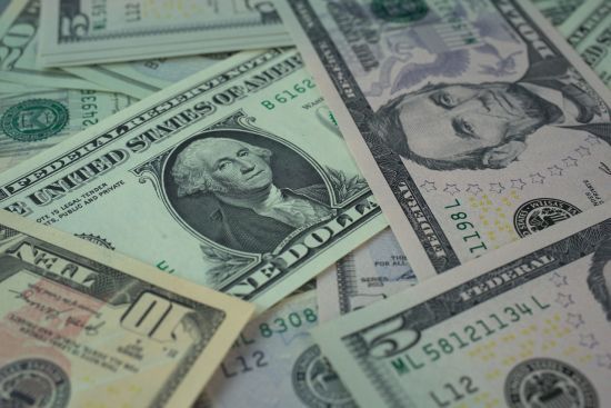 Чоловік пішов по подарунок другу на день народження і розбагатів на 4 мільйони доларів