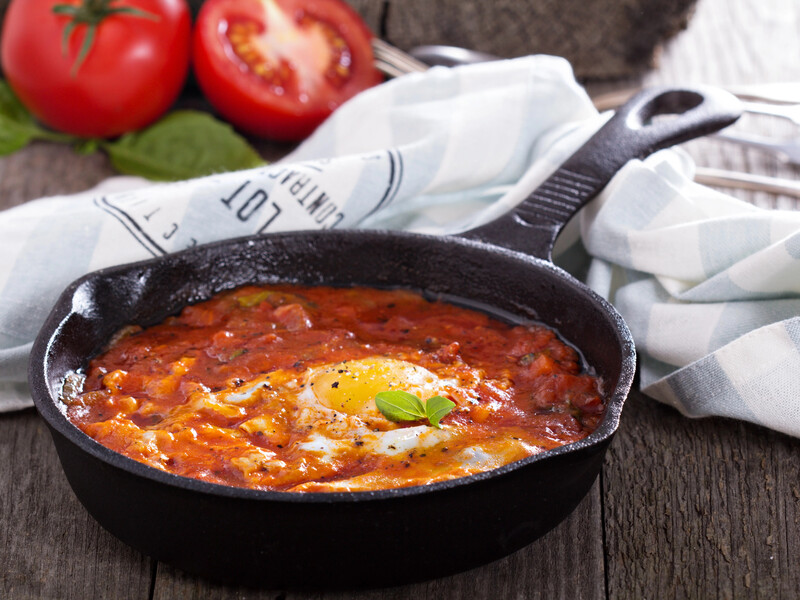 Одеська шакшука з двох сортів томатів від ресторану "Дача" і Савви Лібкіна. Відео