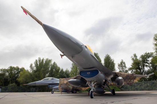 Скільки Україні потрібно F-16 і чи зможемо ми їх отримати — Чернєв