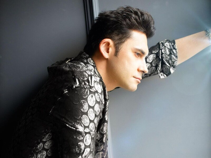 Фешак про Дана Балана: Дивіться – їсти захотів і повернувся. Сидить, собака, вчить українську мову. Здається, він збирається повернутися в якесь шоу