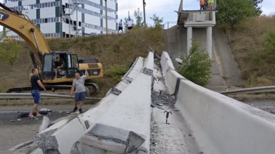 На Черкащині на трасі Київ – Одеса обвалився міст: що відомо (фото)