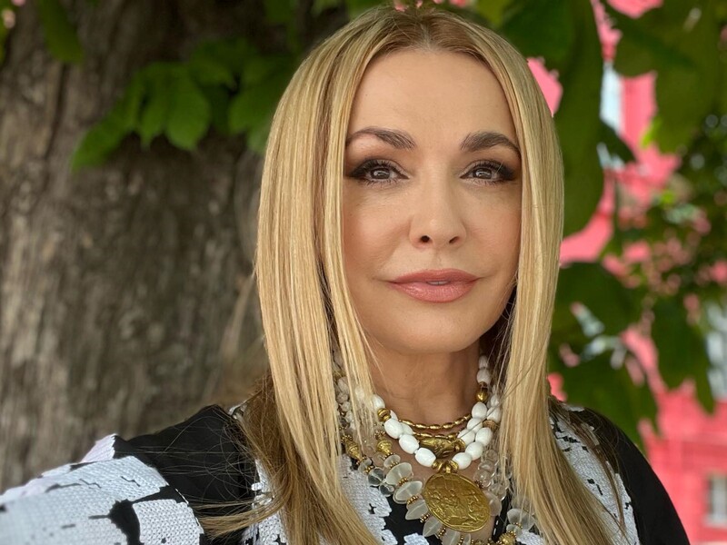 "Чому Тоня не була на похованні мами? На похованні не було і їх". Ольга Сумська у відповідь на закиди племінника заявила про "страшну правду"