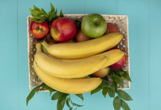 Захищають від інсульту та знижують рівень "поганого" холестерину: ці фрукти варто їсти щодня