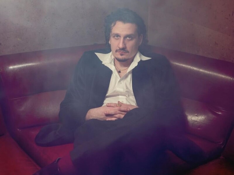 Засновник проєкту "Ницо Потворно" підписав трирічний контракт із Нацгвардією й розповів, де й ким буде служити