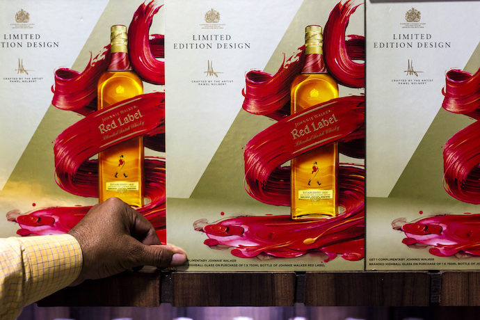 Індія планує посилити обмеження реклами алкоголю - Reuters Індія планує посилити обмеження реклами алкоголю - Reuters