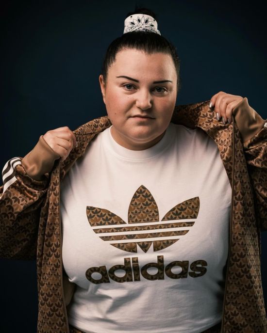 alyona alyona шокувала, як українці за кордоном її обдурили і дали на допомогу ЗСУ фальшиві гроші