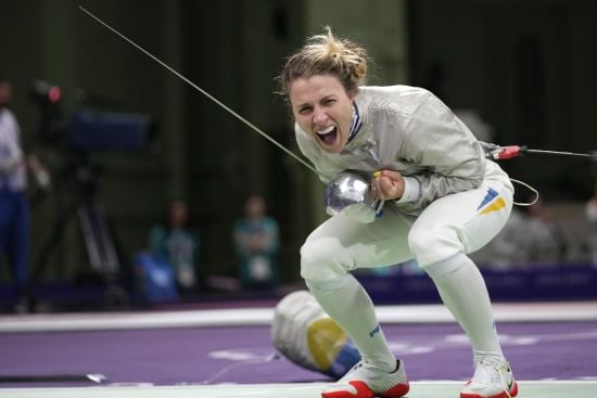 Поборються за "золото": українські шаблістки з Харлан розгромно вийшли до фіналу Олімпіади-2024