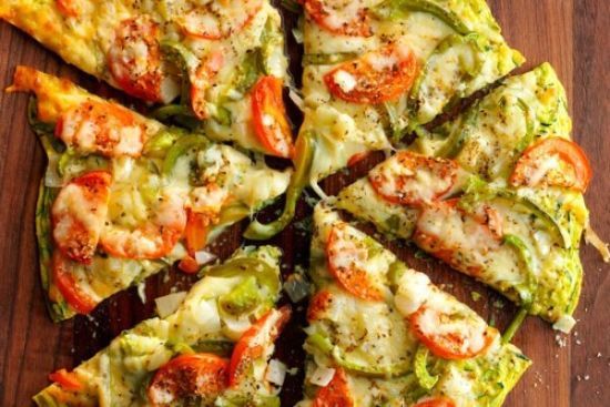 Кабачкова піца на сковороді за 15 хвилин: більше кабачків не роздаю, все з'їдається