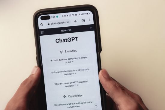 Користувачі ChatGPT прив’язуються до голосового режиму і відчувають емоційний зв'язок — OpenAI
