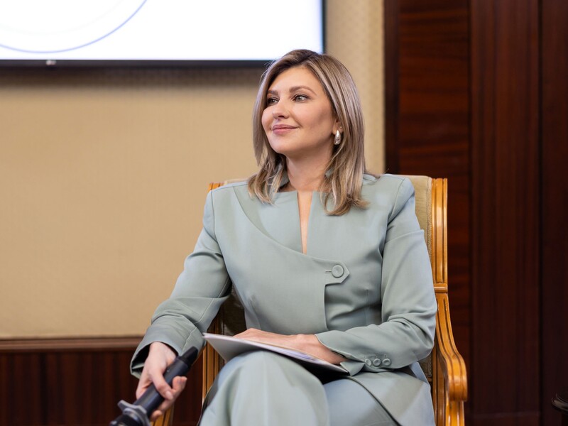 "Коли я його зустріла в юності, ніколи не думала, що він стане телезіркою". Перша леді України розповіла, як її змінив шлюб із Зеленським