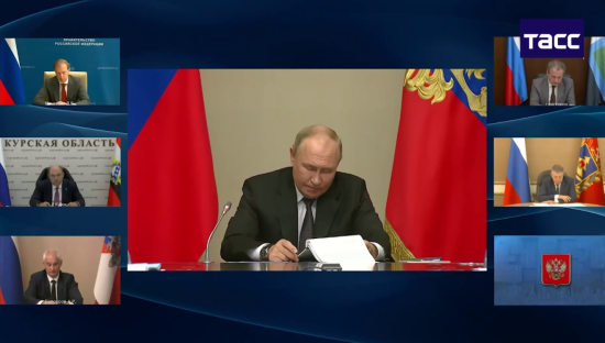Путін зібрав нараду через події у Курській області: головні заяви диктатора