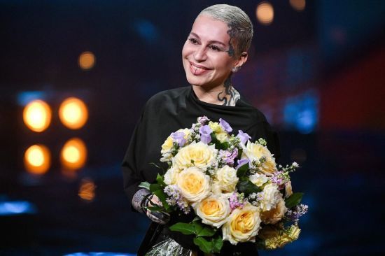 Відома російська співачка набила татуювання з Бандерою і тризубом та довела росіян до істерики