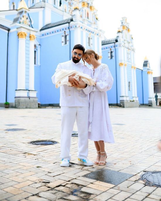 Дружина Віталія Козловського вперше за тривалий час показала їхнього помітно підрослого сина