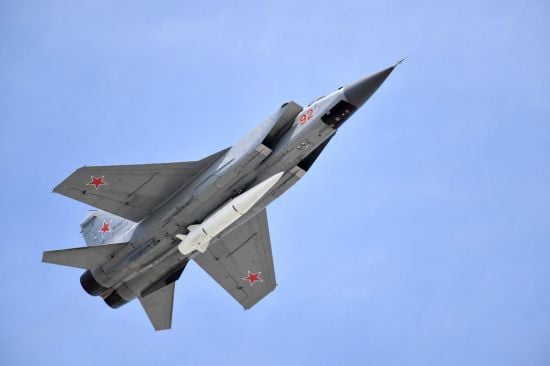 ГУР атакували російський аеродром: знищено МіГ-31К та Іл-76