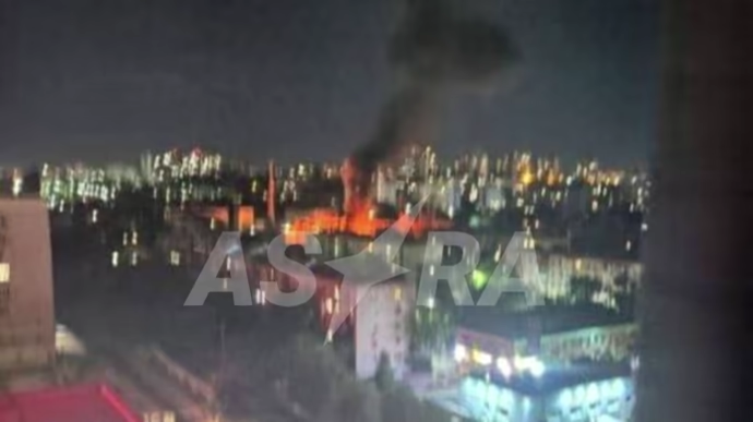 У російському Волгограді вночі прогримів вибух: горіла підстанція – ЗМІ У російському Волгограді вночі прогримів вибух: горіла підстанція – ЗМІ