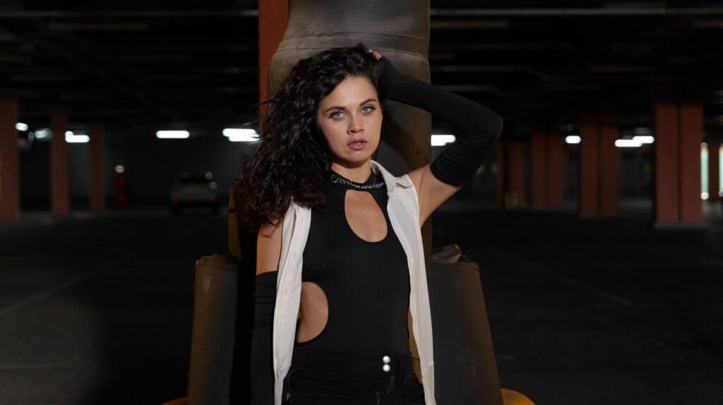 Прикол з серйозним сенсом. Пісня про курочку. Прем’єра від співачки Gayara