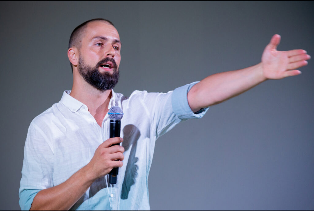 Small Talk: Олександр Маншилін, ініціатор створення Лабораторії танцювальної публіцистики про популяризацію українського сучасного танцю