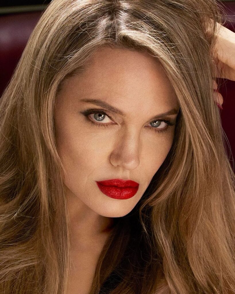 Анджеліна Джолі стала амбасадором Tom Ford Beauty