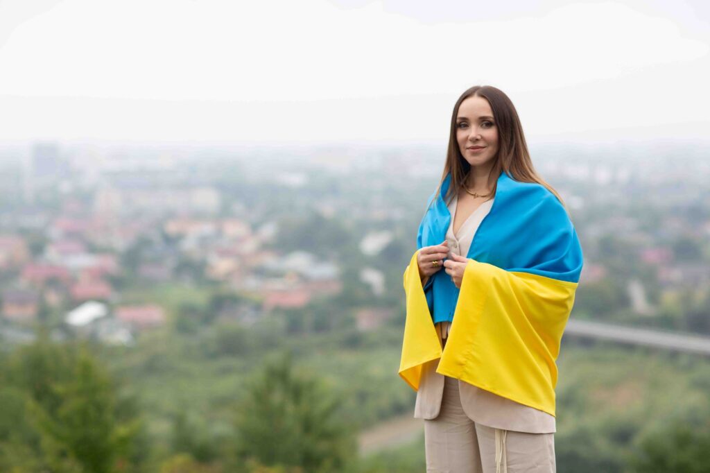 "Захисти" від SANNA: пісня на вірші батька-отамана на підтримку українських воїнів "Захисти" від SANNA: пісня на вірші батька-отамана на підтримку українських воїнів