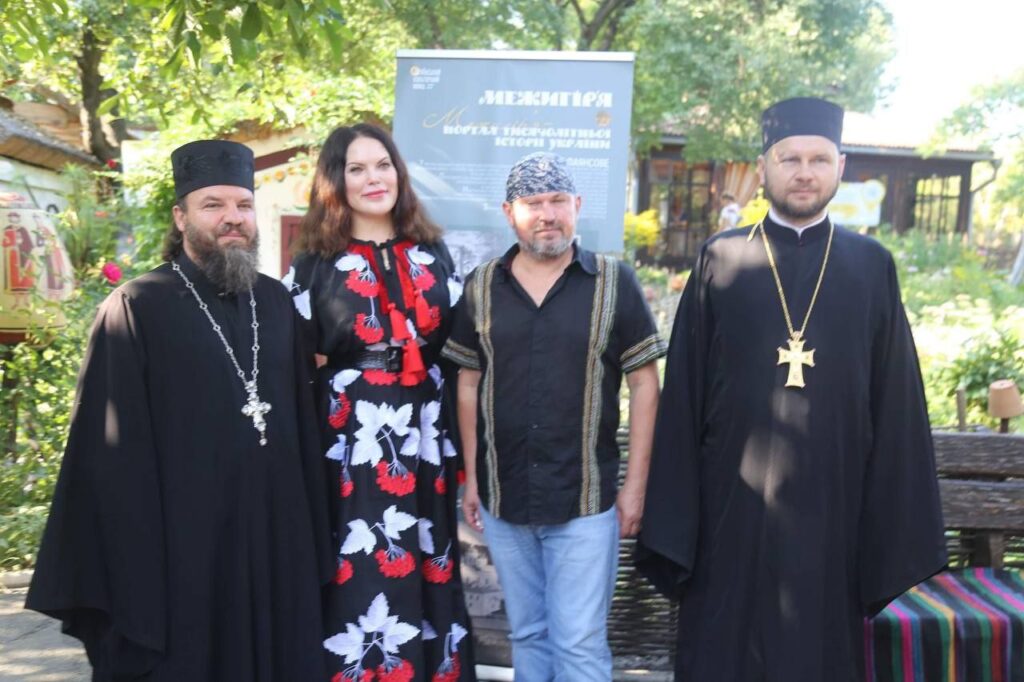 21 серпня в Музеї давньоруського гончарства КЗ КОР «Вишгородський історико-культурний заповідник» відбулося відкриття виставки «Межигір'я — портал тисячолітньої історії України»