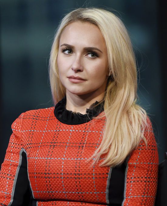 Мережу шокувало відеоінтерв'ю з "нетверезою" колишньою Кличка Панеттьєрі: фани підозрюють рецидив