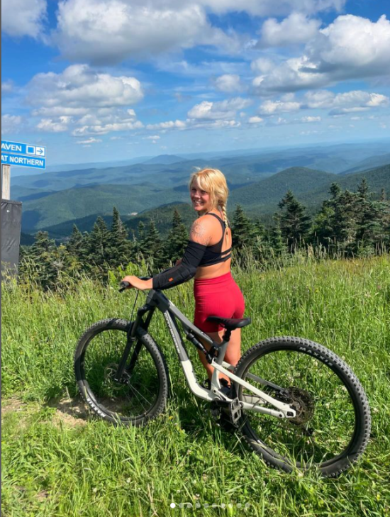 "Я почувалася здобиччю": 19-річна одиночна туристка назвала найнебезпечнішу країну Європи