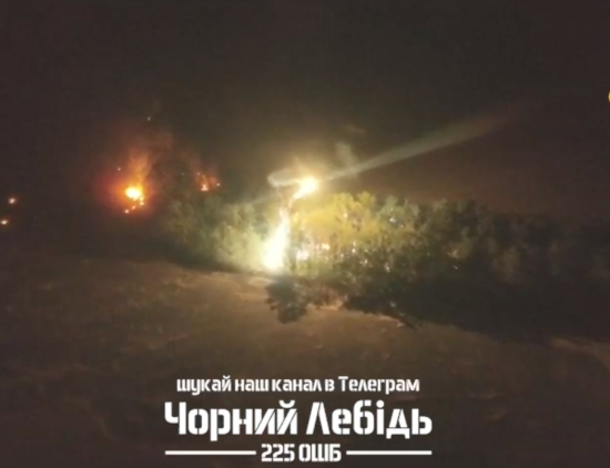 ЗСУ спалили позицію ворога на Курському напрямку і просуваються далі (відео)