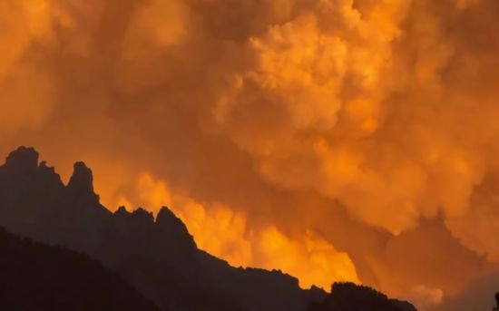 Внаслідок масштабної пожежі на Харківщині пошкоджено майже 250 будинків: подробиці