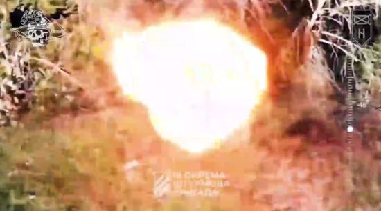 Уражені танк, 6 вантажівок і велоокупант: 3-тя штурмова ефективно відпрацювала по армії РФ (відео)