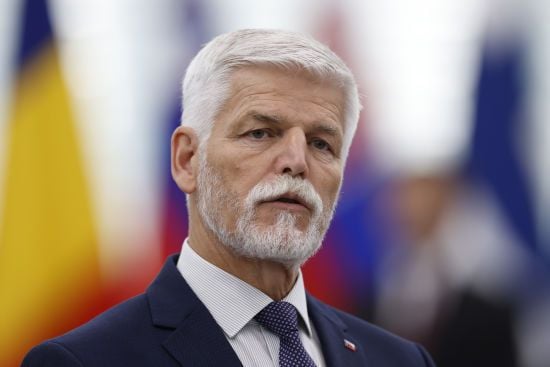 "Київ має бути реалістом": президент Чехії про невтішний прогноз завершення війни "Київ має бути реалістом": президент Чехії про невтішний прогноз завершення війни