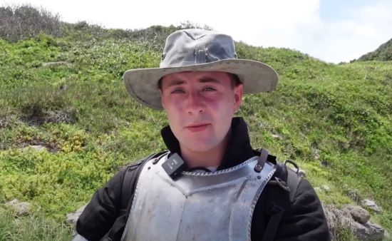 Турист пробрався на острів смерті, який заборонено відвідувати людям: чим це закінчилося (відео)