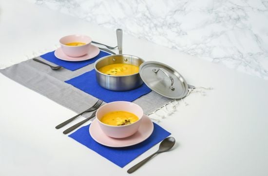 Що буде, якщо розігріти суп в каструлі повторно: чи можна так робити