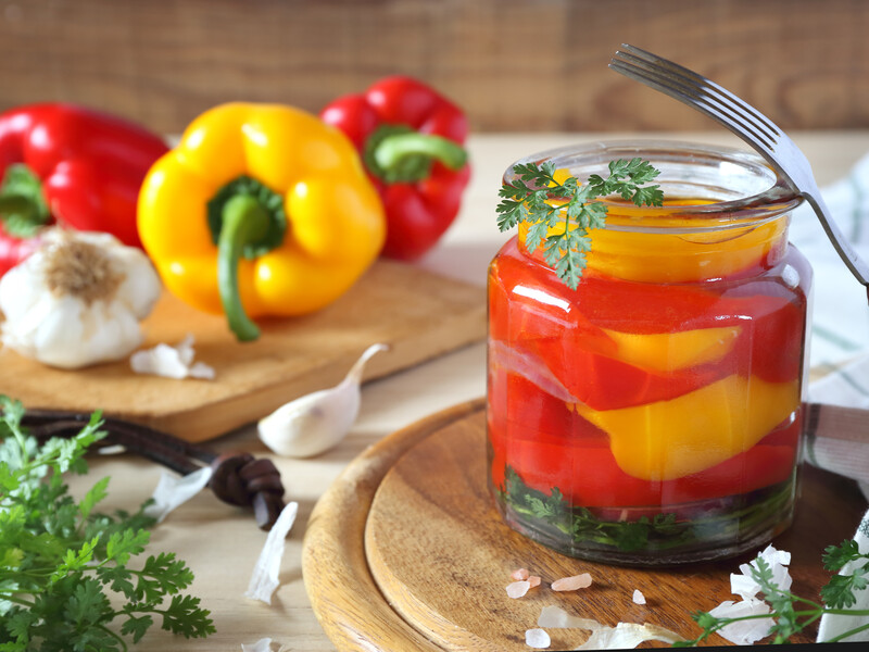 "Смачнішого перцю я не закривала!" Простий і швидкий рецепт консервації