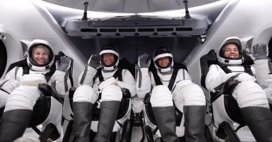 SpaceX відправила туристів на орбіту: за два дні вони вийдуть у відкритий космос