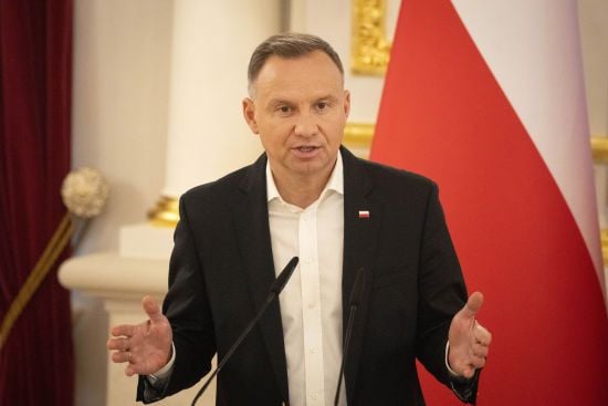 "Це шлях Путіна": Дуда розкритикував заяви польського уряду щодо блокування вступу України до ЄС