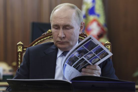 "Монголія тут невипадково обрана": чому Путін зібрався до країни, де його мусять заарештувати