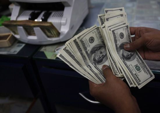 Курс валют на 24 вересня: скільки коштуватимуть долар, євро і злотий