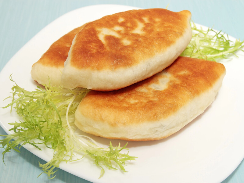 Додайте це у воду – і пиріжки вийдуть смачними й пишними. Рецепт тіста для "тошнотиків"